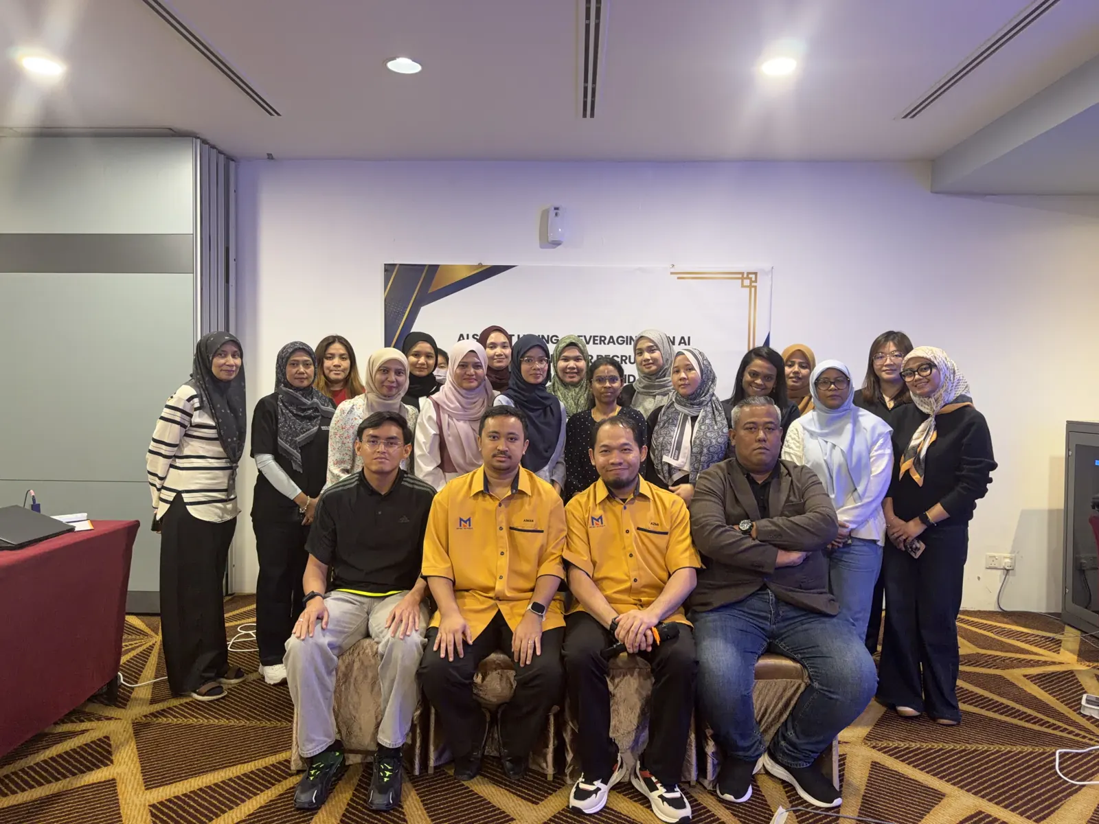 Gambar kumpulan peserta kursus AI Smart Hiring